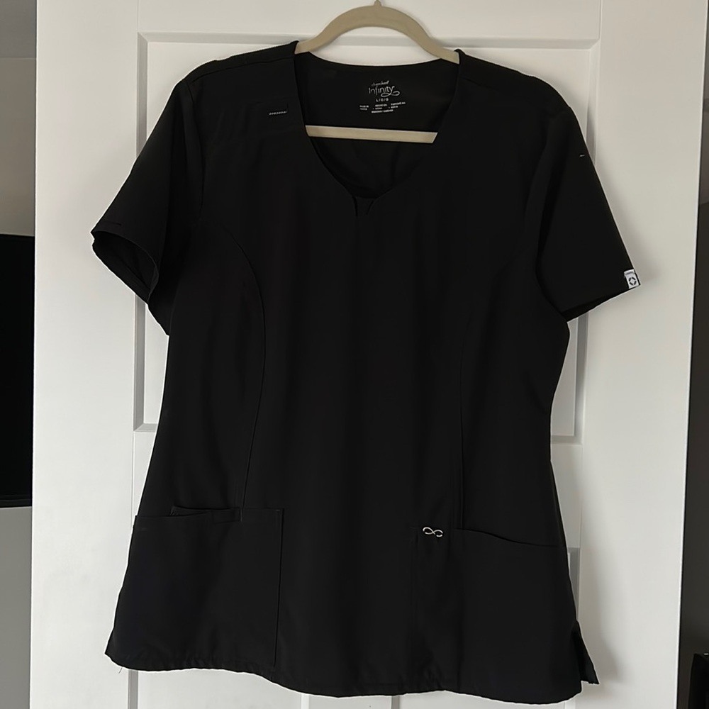 Cherokee Infinity Scrub Top Size L